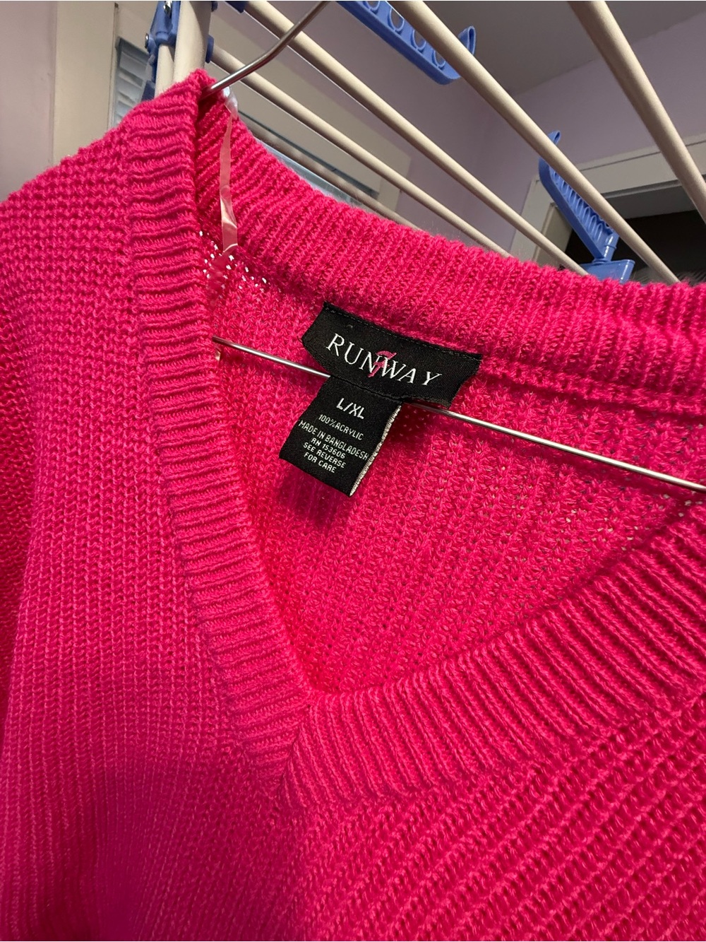 Runway Hot Pink V-Neck Sweater - L/XL